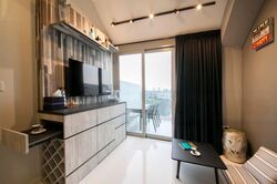 # 1 Loft (D14), Apartment #477894741